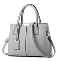 Bolsa Feminina de Ombro em Couro
